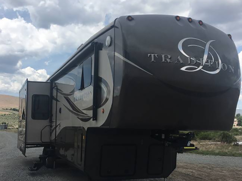 By Owner! 2014 38 ft. DRV Tradition Luxury 5th Wheel w/3 slides - Free Used Luxe Fifth Wheel For Sale By Owner