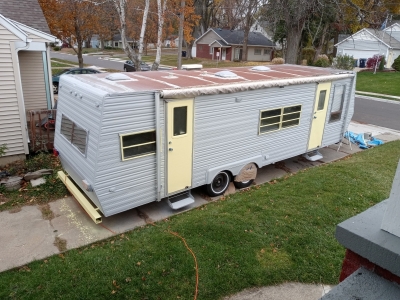 1986 shasta travel trailer