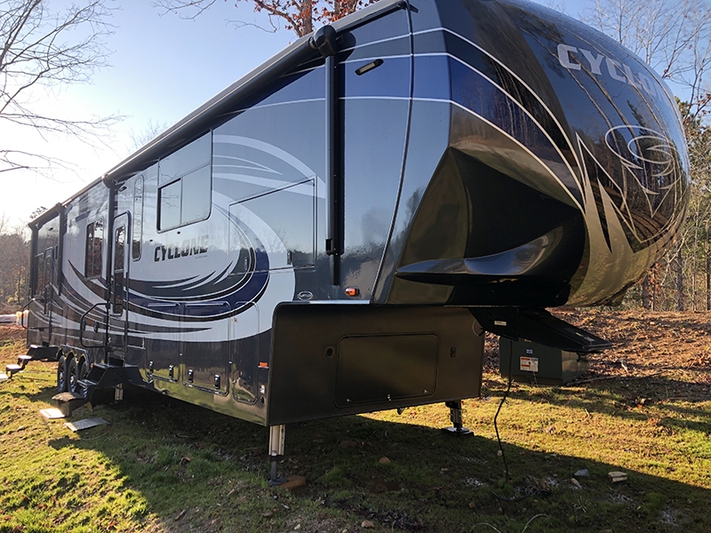 Like new! 2018 44 ft. Heartland Cyclone w/3 slides - Free RV